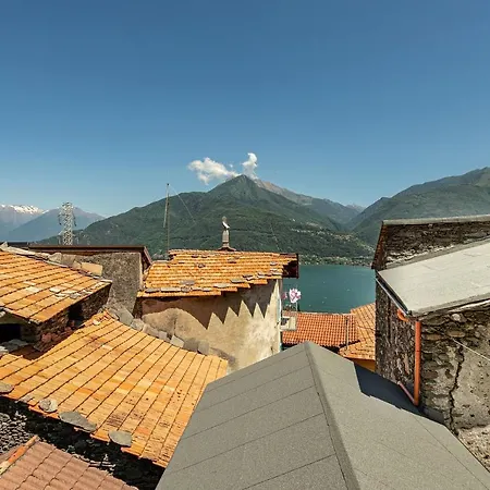 Apartment Lake View Cremia